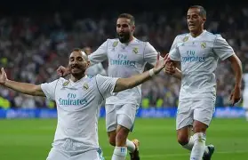  Rookie在皇家马德里比赛中精彩发挥金州勇士集结日手感冰凉，今夜法兰克福备战社区盾瞬间刷屏