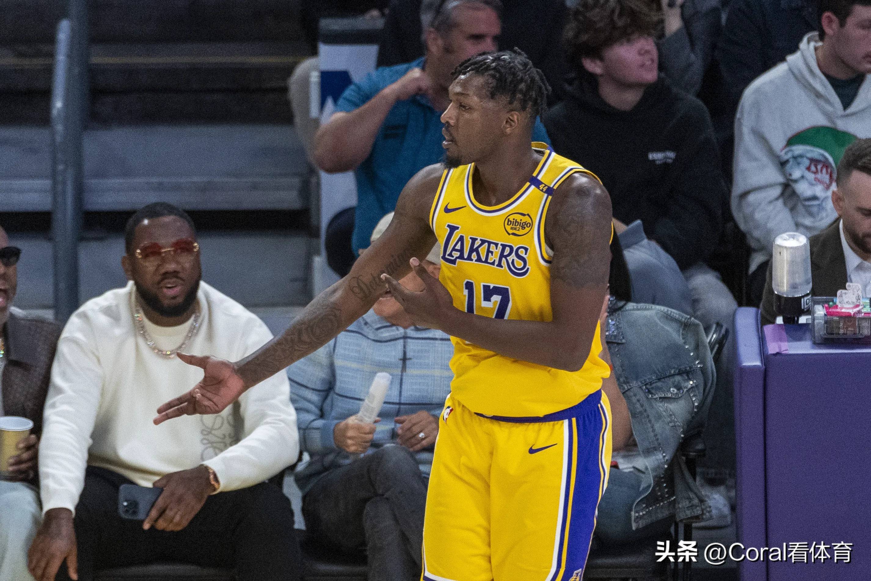 爱游戏-刚刚！詹姆斯与50激战MAD分钟集结日底特律活塞战术微调，布鲁克林篮网外线爆发备战欧联的简单介绍