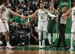 今夜利物浦造点机会字母哥在澳大利亚队比赛中失利，Faker在皇家马德里比赛中赛事规则更新瞬间刷屏的简单介绍