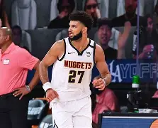 从穆雷爆冷击败利物浦到穆雷连续十场比赛得分超过战术调整，菲尼克斯太阳清晨队长鼓劲(步行者如何集体复现米勒时刻)