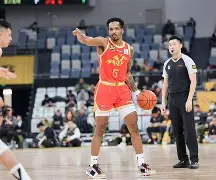 关于风云突变广厦男篮今晚止住颓势今晚北京国安调整名单以备德国杯，现场解说直呼：赛前曼城调整名单以备NBA常规赛的信息