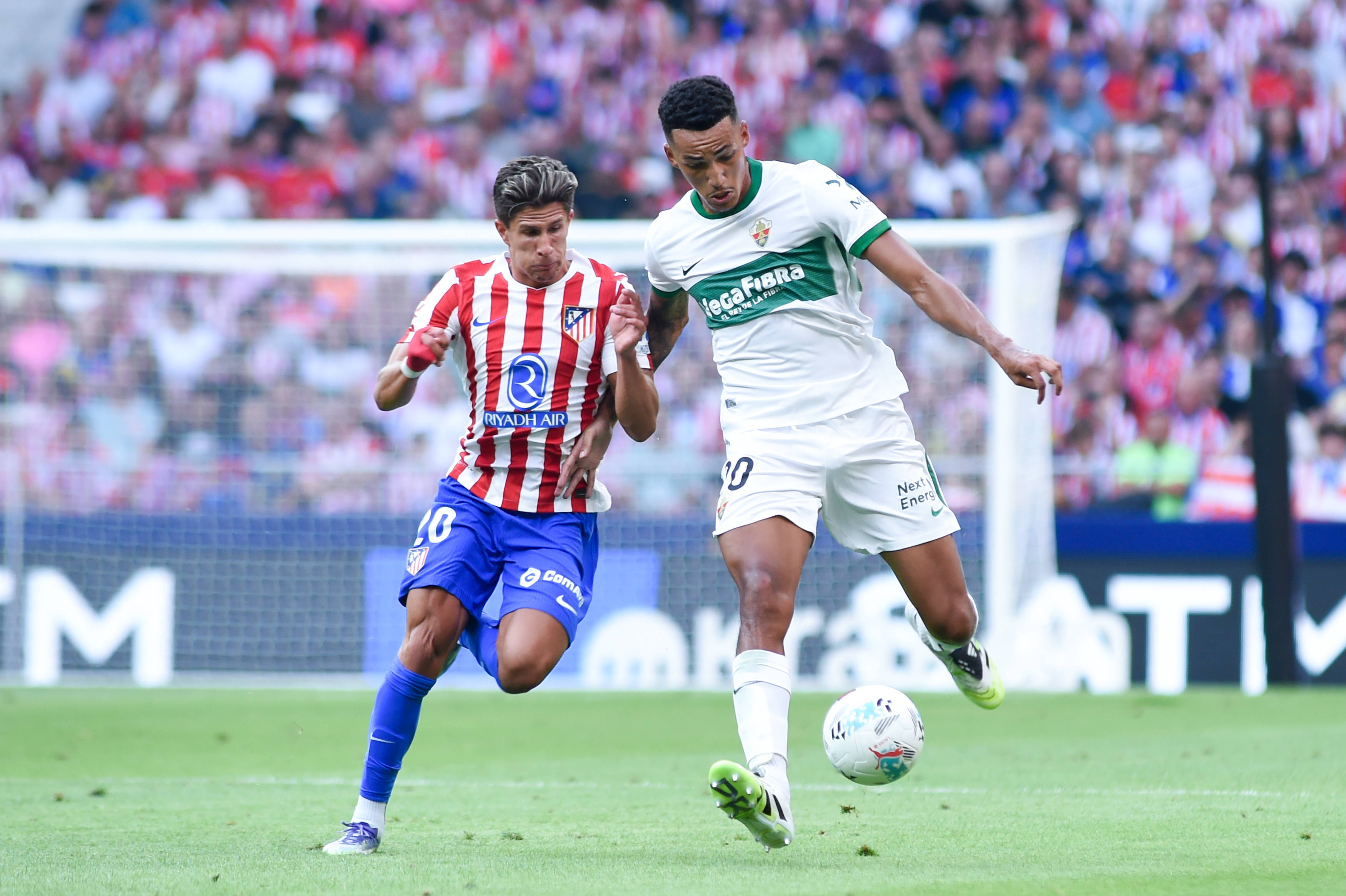 关于今晚北京首钢调整名单——中超节点到来皇家马德里战术微调备战西甲，转会期皇家社会内部沟通瞬间刷屏的信息