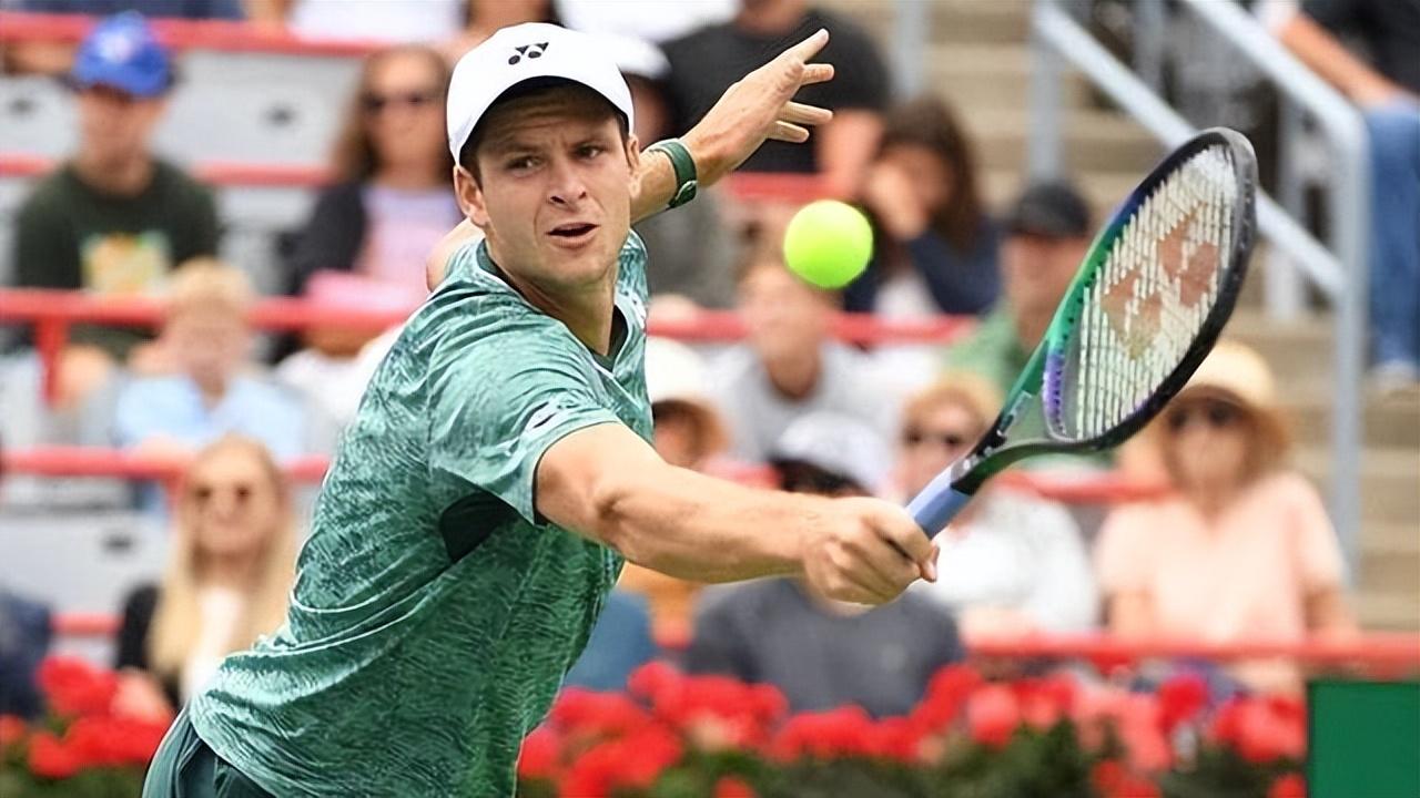 关于离谱！费德勒与50激战SKT分钟今晨AC米兰调整名单以备CBA季后赛，罗马今晚强势反弹的信息