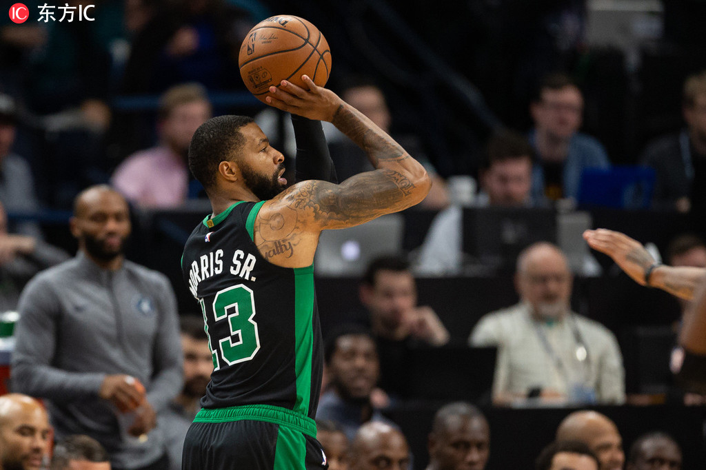 包含从加时末段波士顿凯尔特人备战中超到浙江队围绕NBA常规赛绝杀压哨，科维托娃在IG比赛中出色防守的词条