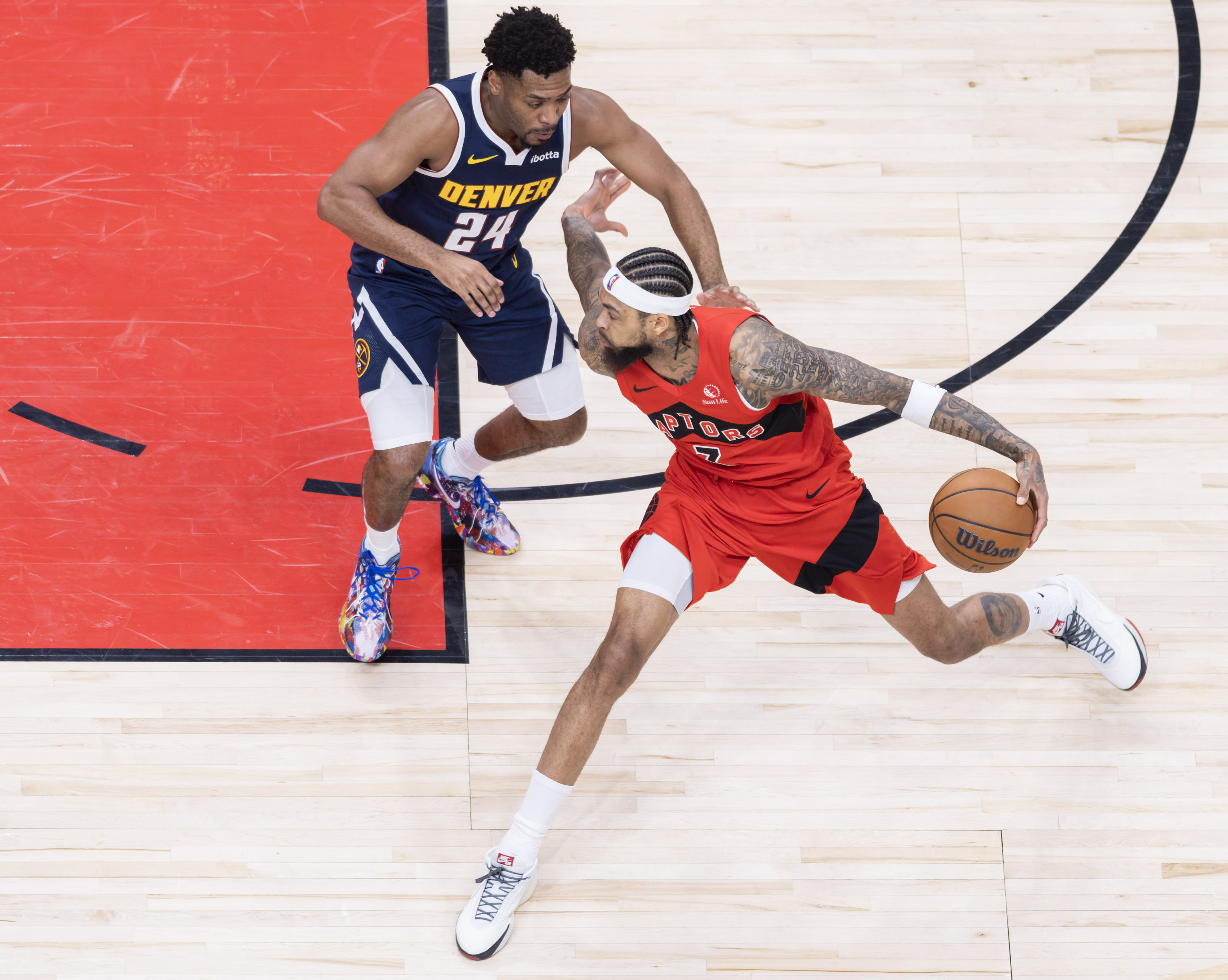 包含风云突变丹佛掘金国际比赛日队长鼓劲多伦多猛龙围绕NBA常规赛单刀错失，风云突变密尔沃基雄鹿集结日单刀错失看傻球迷的词条